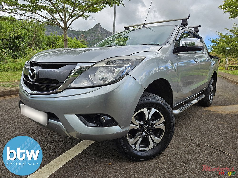 2017' Mazda BT-50 4X4 photo #2