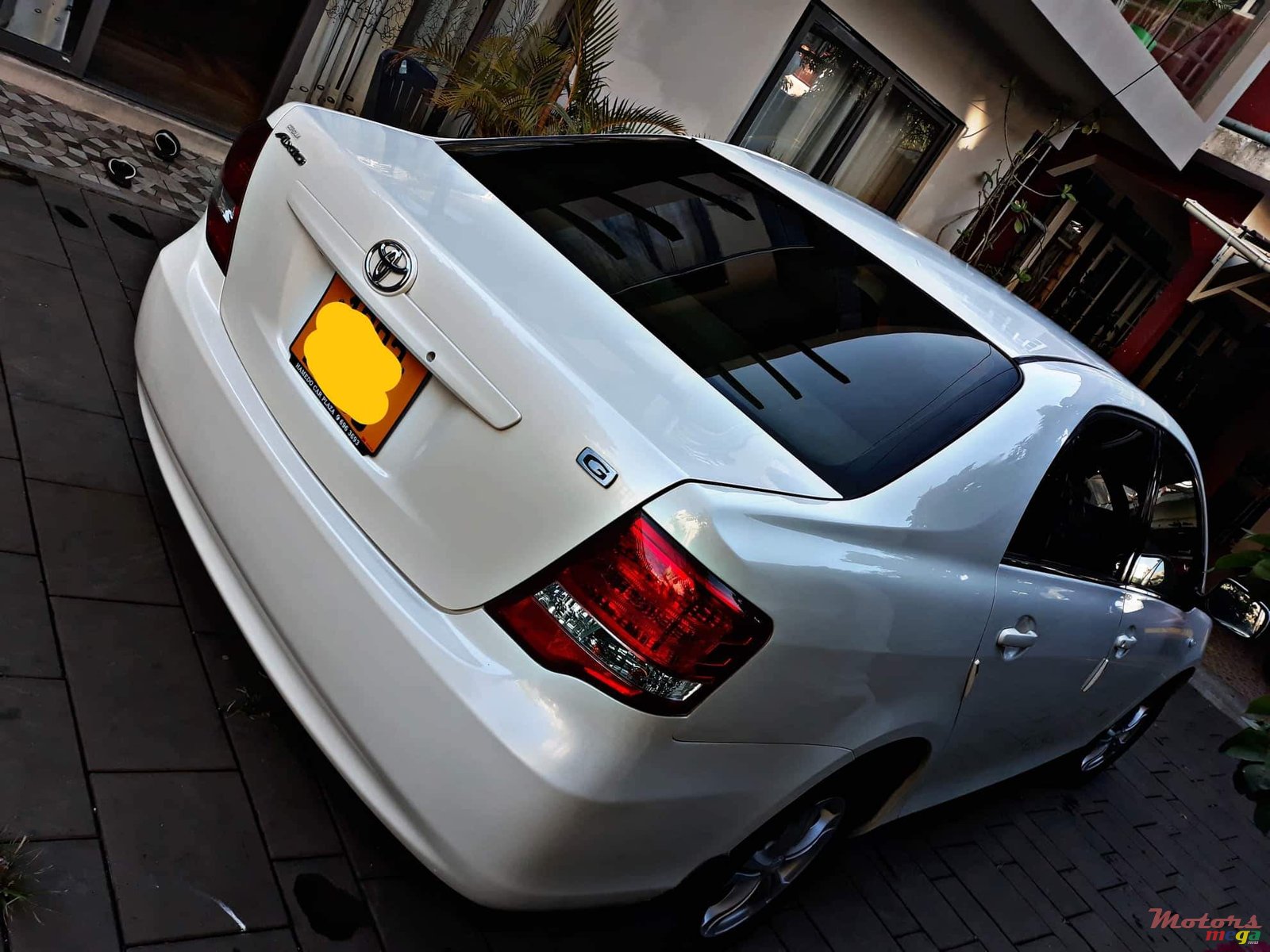 2009' Toyota Axio G photo #3