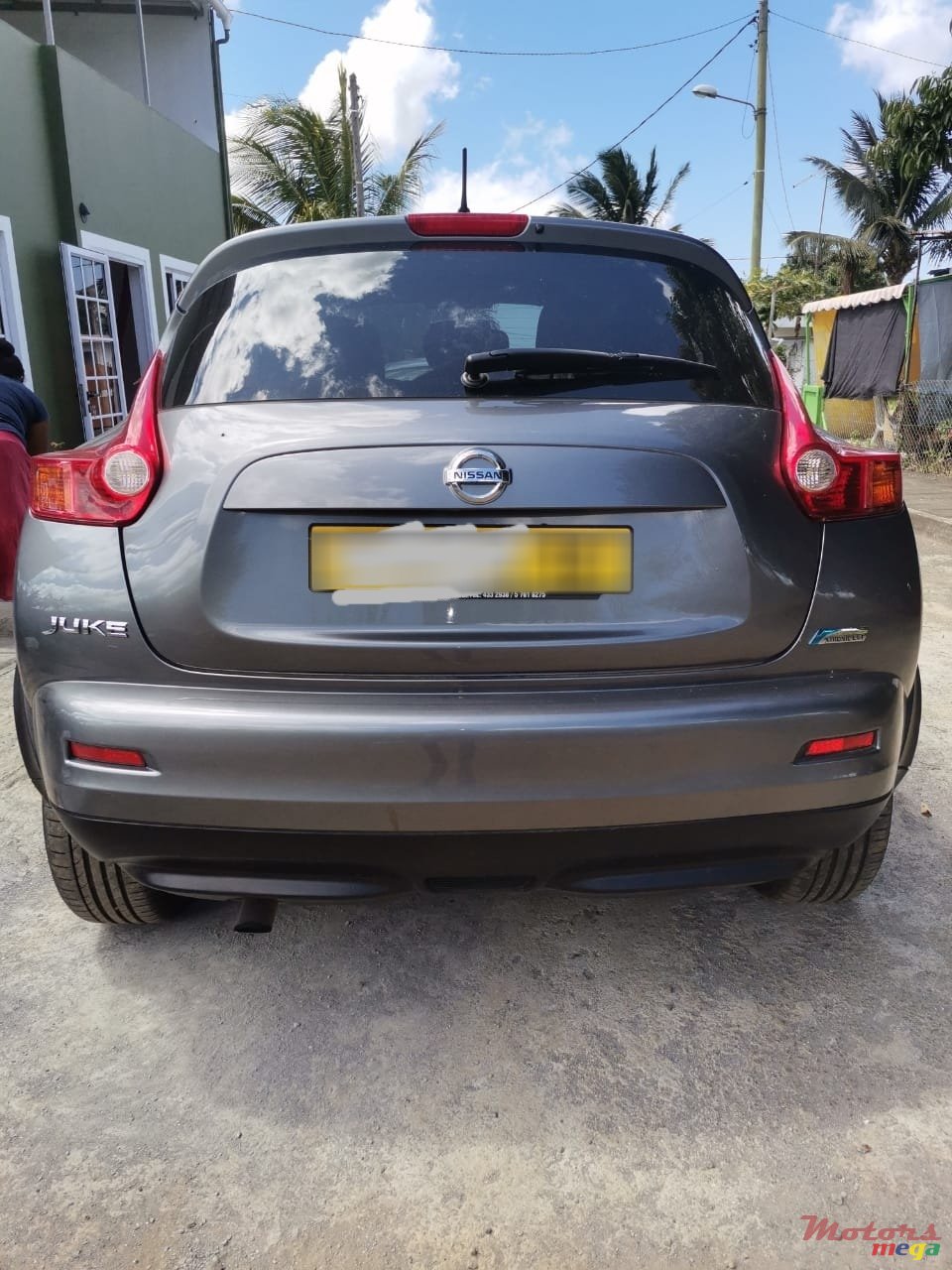 2012' Nissan Juke photo #5