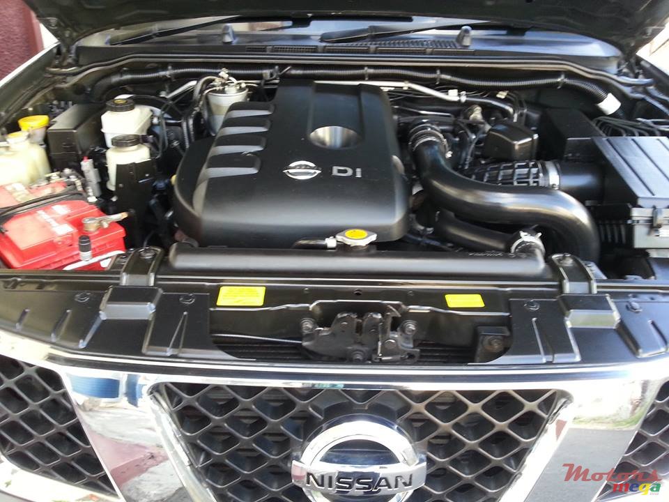 2008' Nissan Navara photo #2