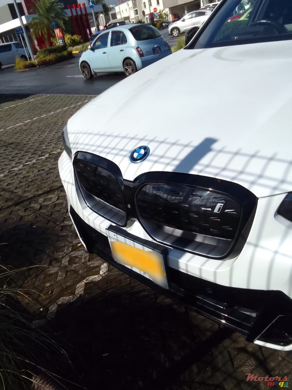 2022' BMW iX3 photo #2