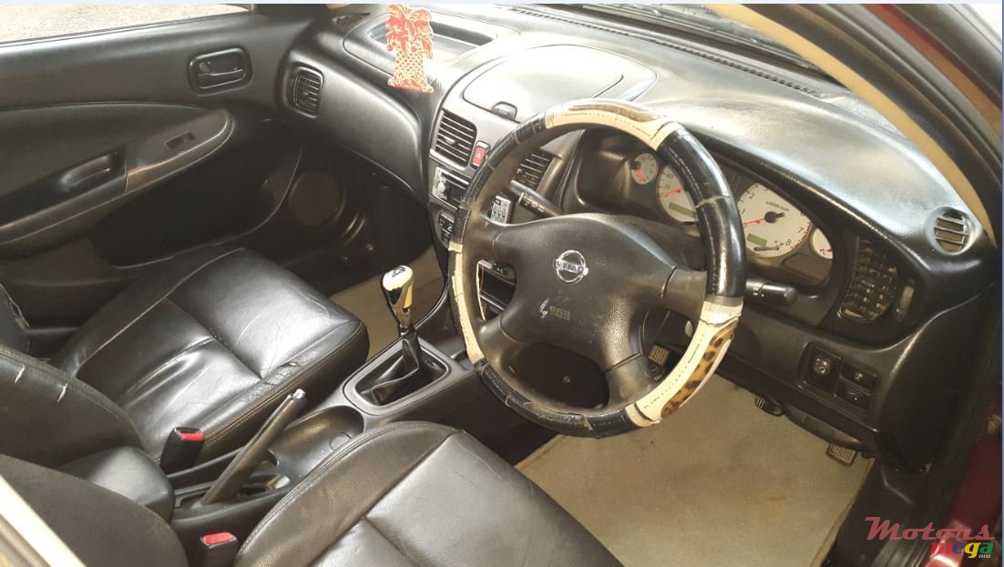 2005' Nissan Sunny N17 photo #7