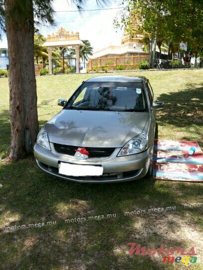 2008' Mitsubishi Lancer photo #1