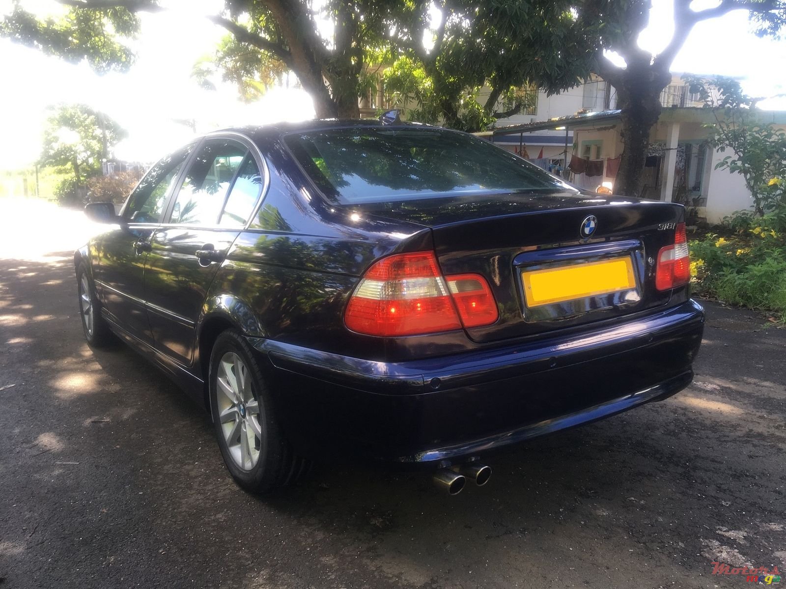 2004' BMW 318i photo #4