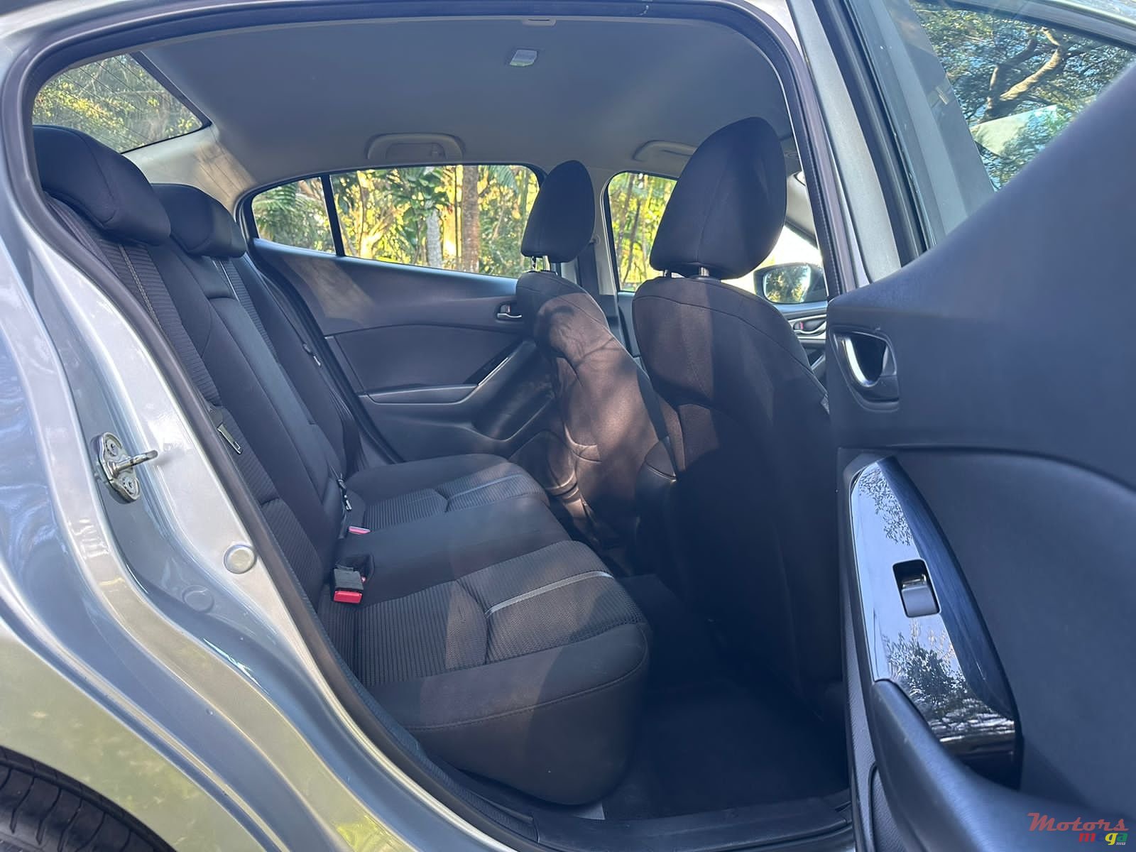 2018' Mazda 3 photo #6