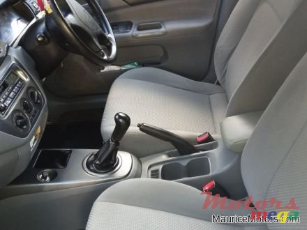 2006' Mitsubishi photo #3