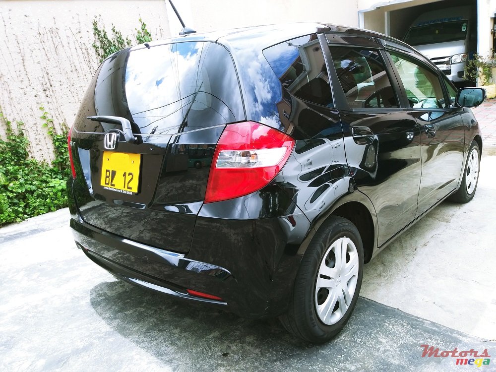 2012' Honda Fit  G photo #3