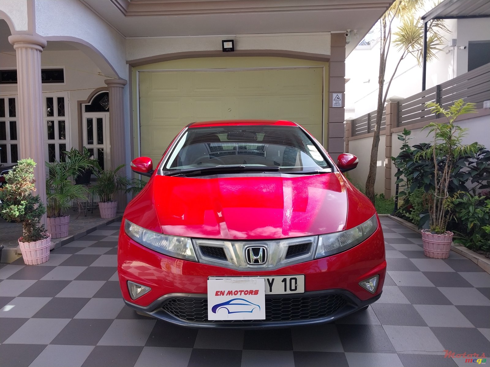 2010' Honda photo #7