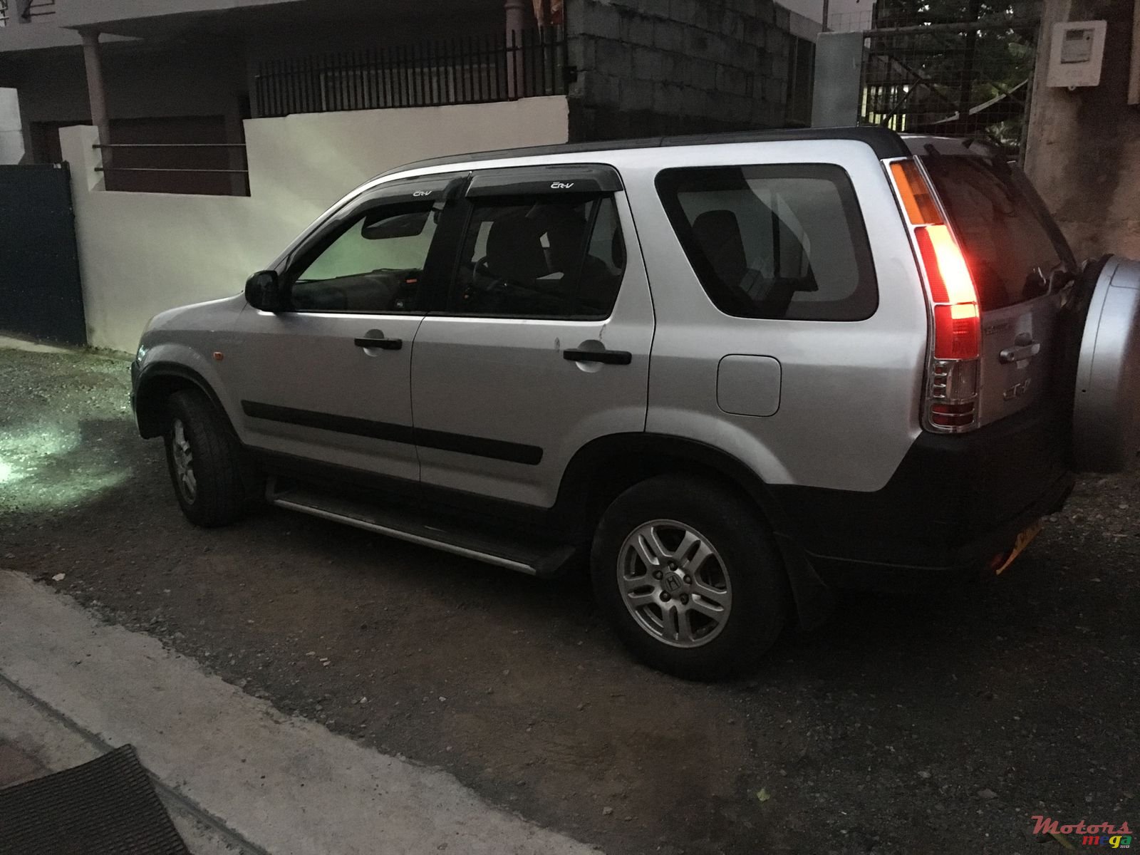 2003' Honda CR-V None photo #3