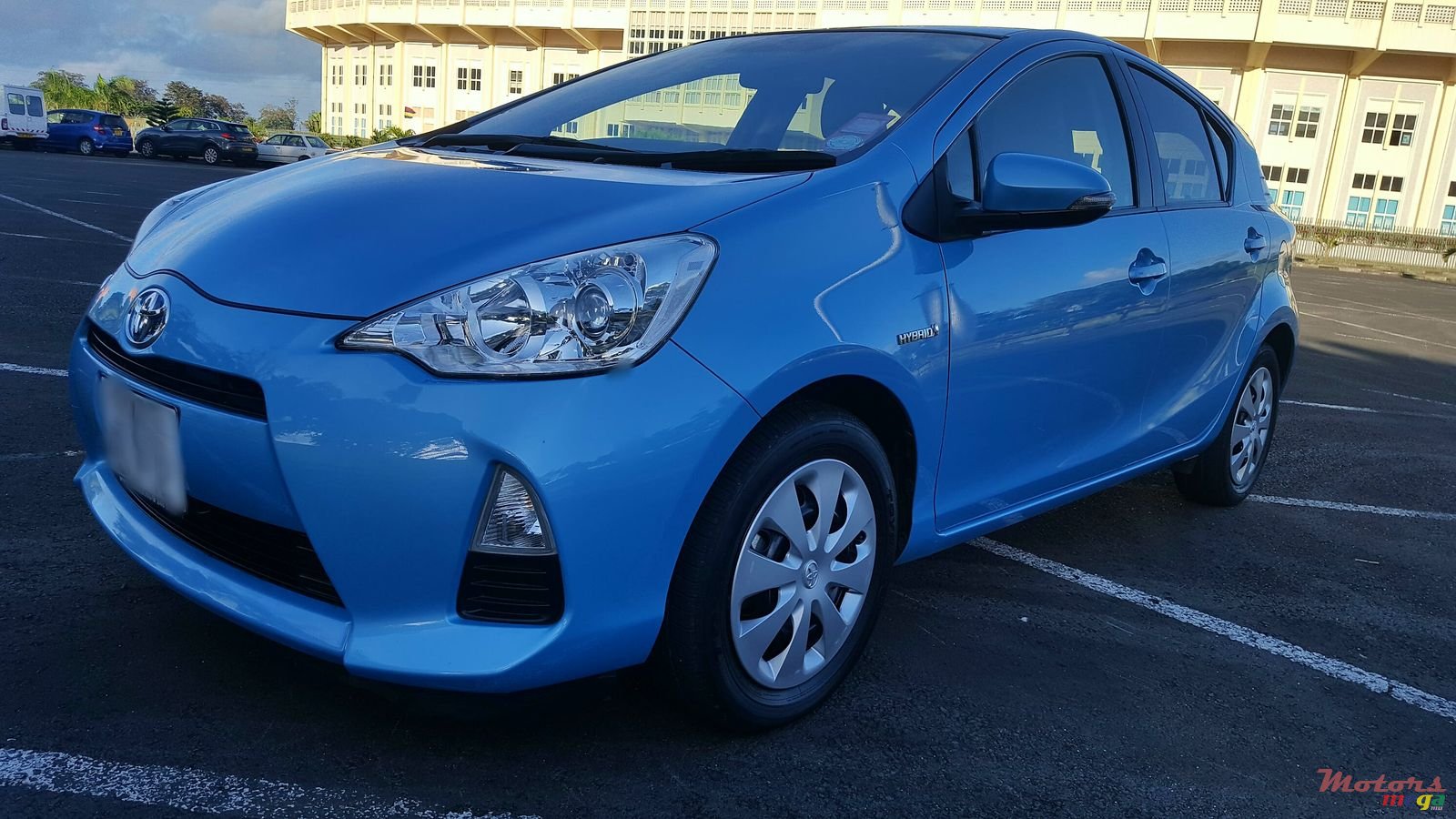 2012' Toyota photo #3