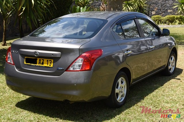 2013' Nissan Almera photo #1
