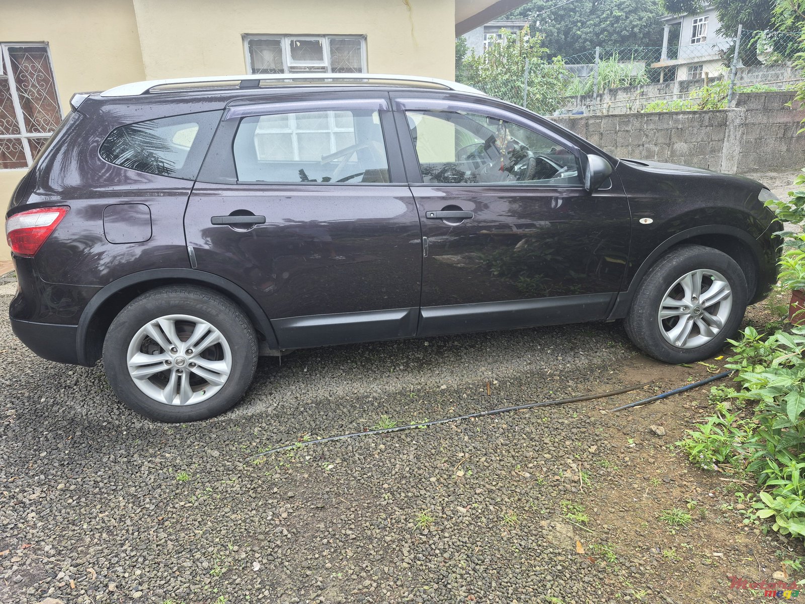 2013' Nissan Qashqai+2 photo #3