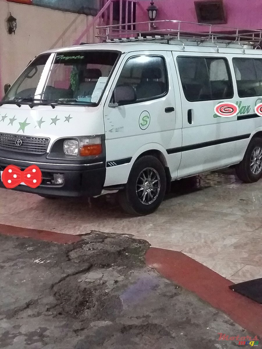 2005' Toyota photo #1