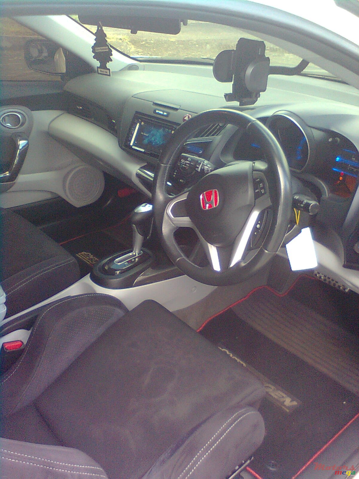 2010' Honda CR-Z photo #1