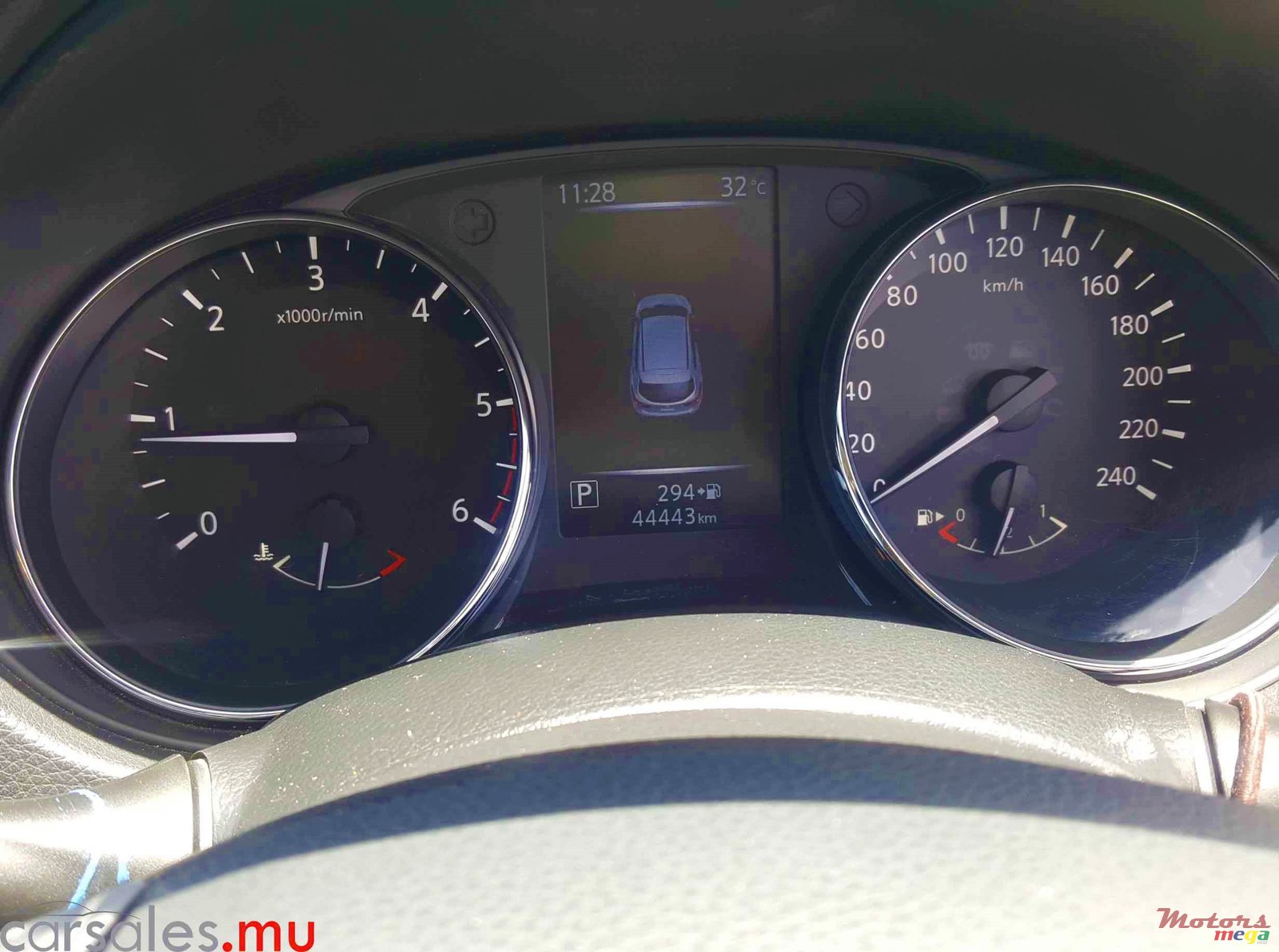 2015' Nissan Qashqai 1.6 dci Tekna photo #6