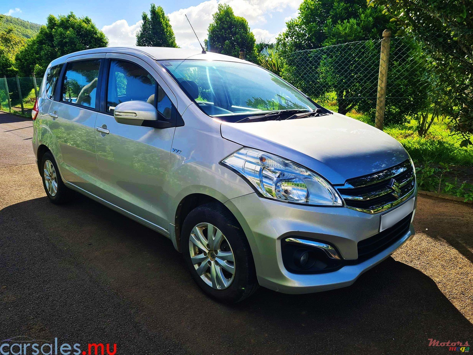 2017' Suzuki Ertiga 1.4 7 Seater photo #2
