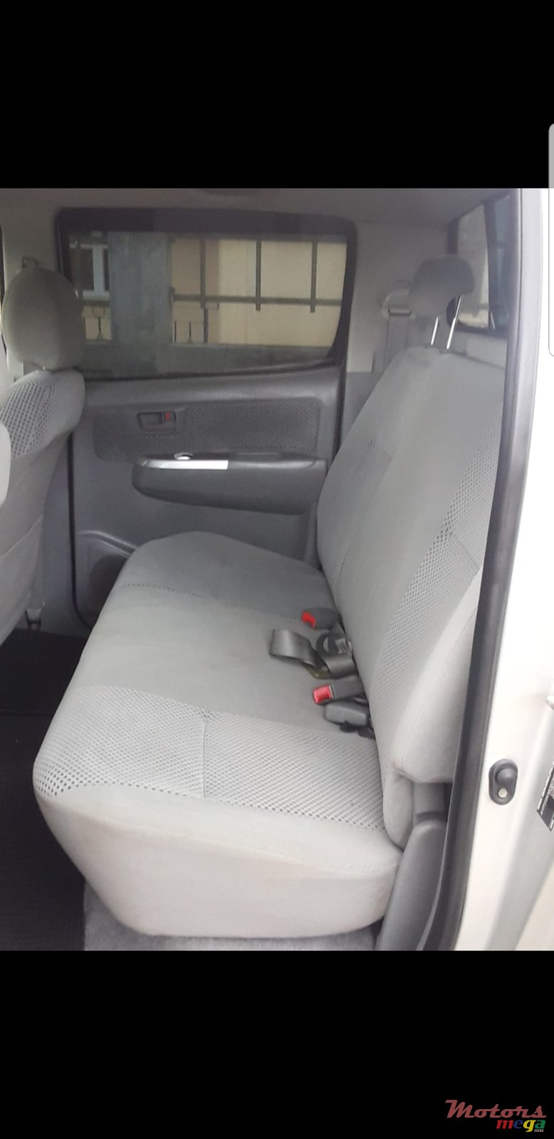2009' Toyota Hilux photo #4