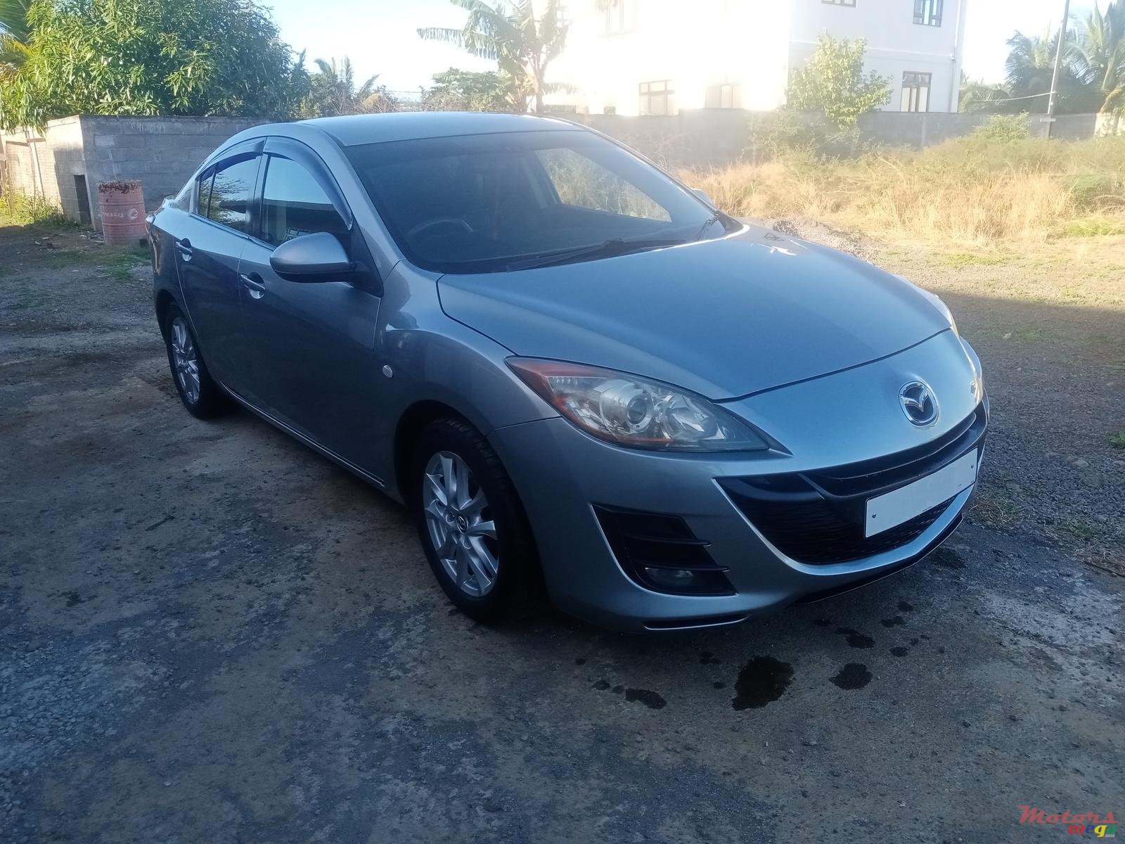 2010' Mazda 3 photo #1