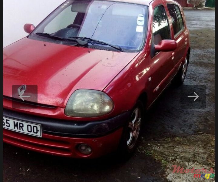 2000' Renault Clio photo #1