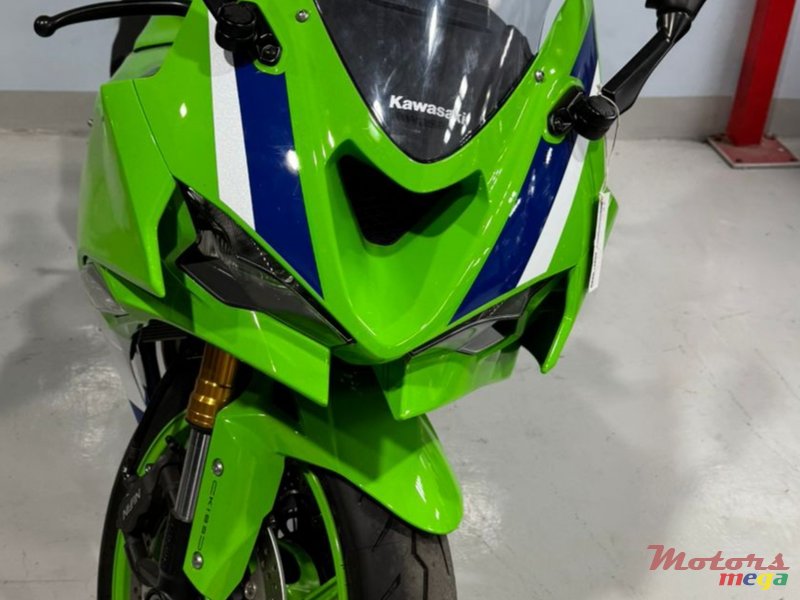 2024' Kawasaki Zx6r photo #1