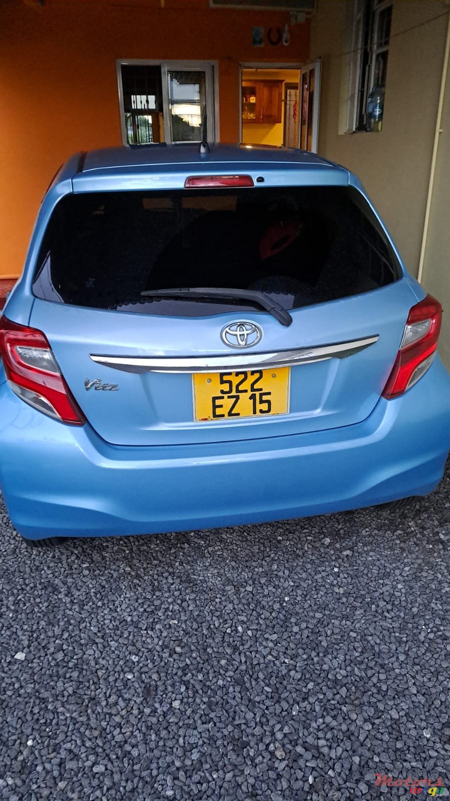 2015' Toyota Vitz None photo #3