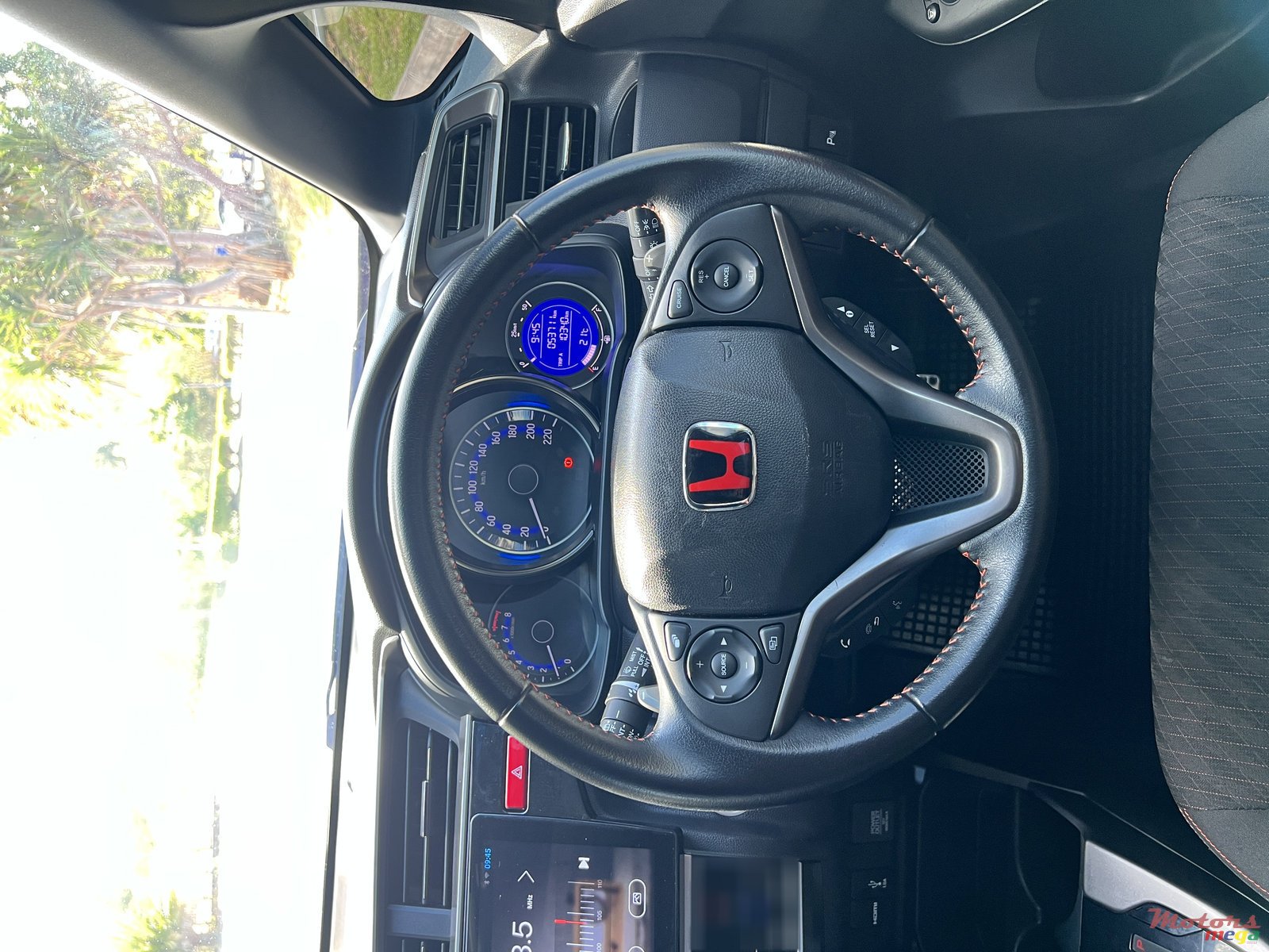 2021' Honda Jazz photo #6