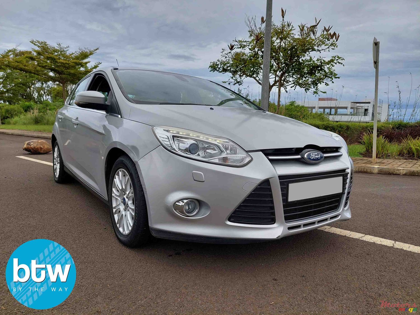 2012' Ford Focus photo #1