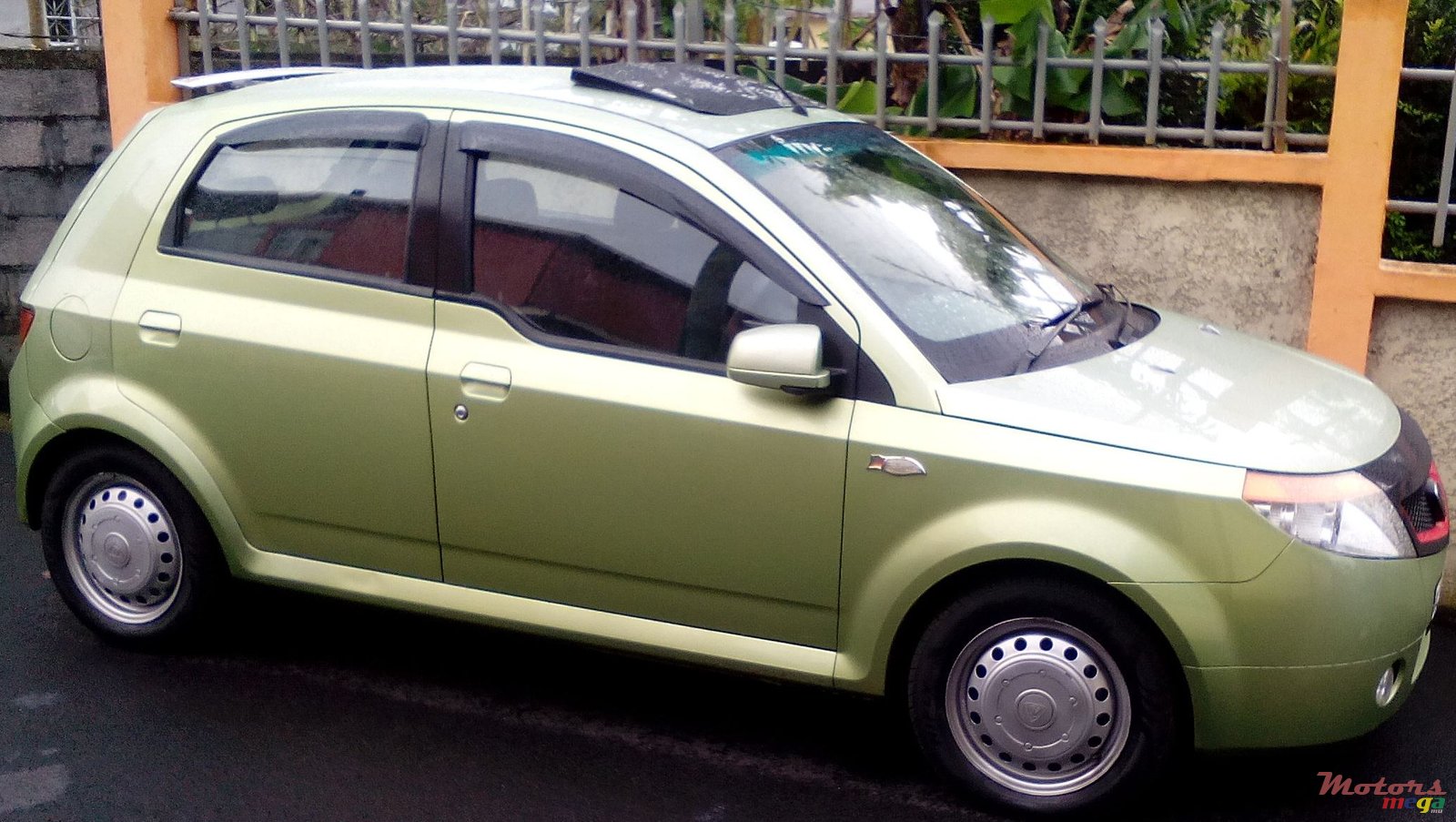 2010' Proton Savvy photo #2