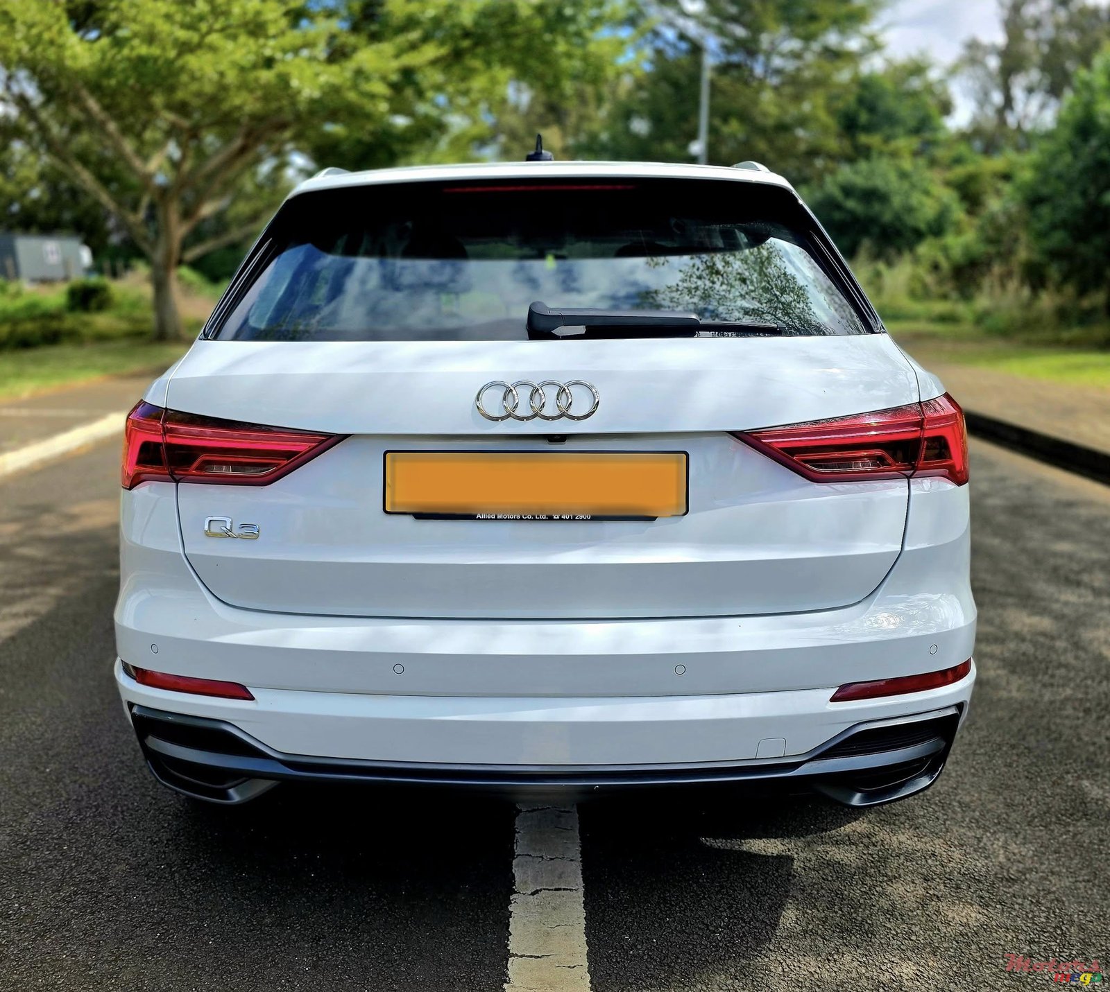 2019' Audi Q3 photo #3
