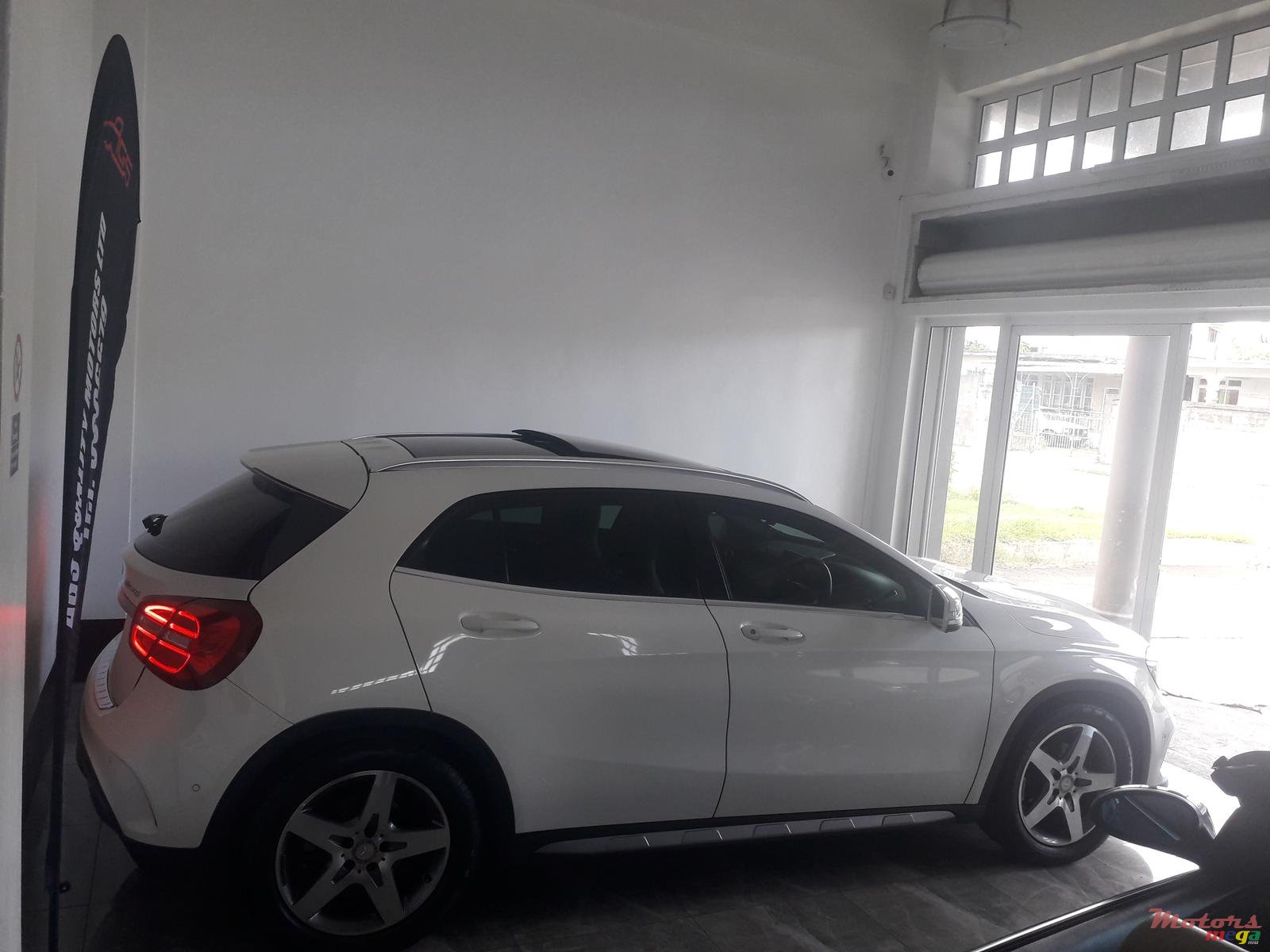 2016' Mercedes-Benz CLA 200 AMG photo #1