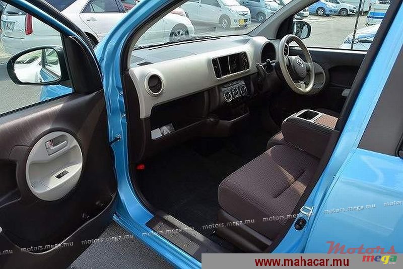 2011' Toyota Passo photo #4