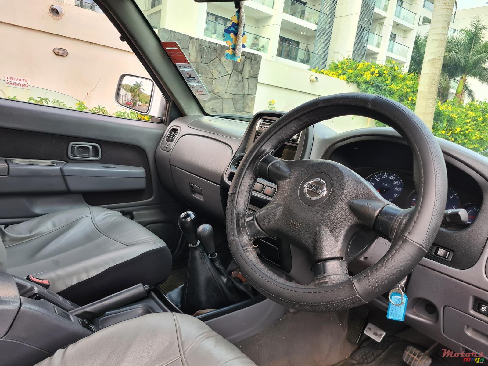 2008' Nissan Hardbody 4×4 3.0 photo #6