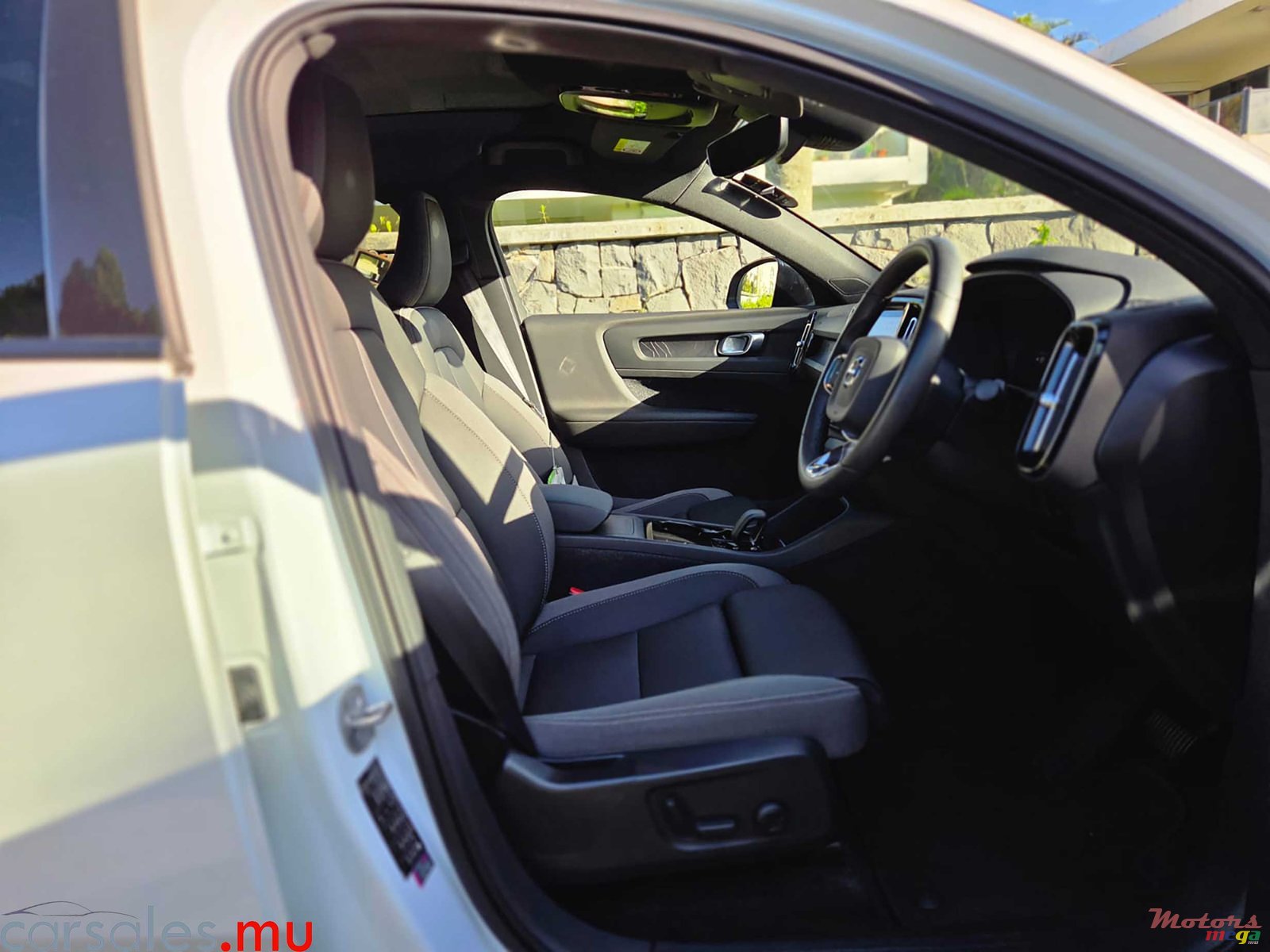 2023' Volvo C40 170kW photo #5