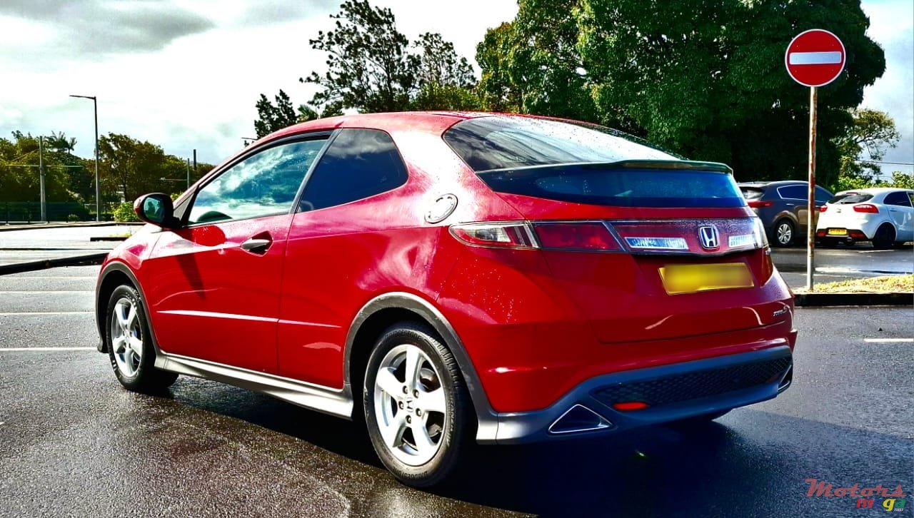 2009' Honda Civic Body kit photo #6