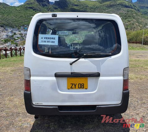 2008' Nissan photo #5