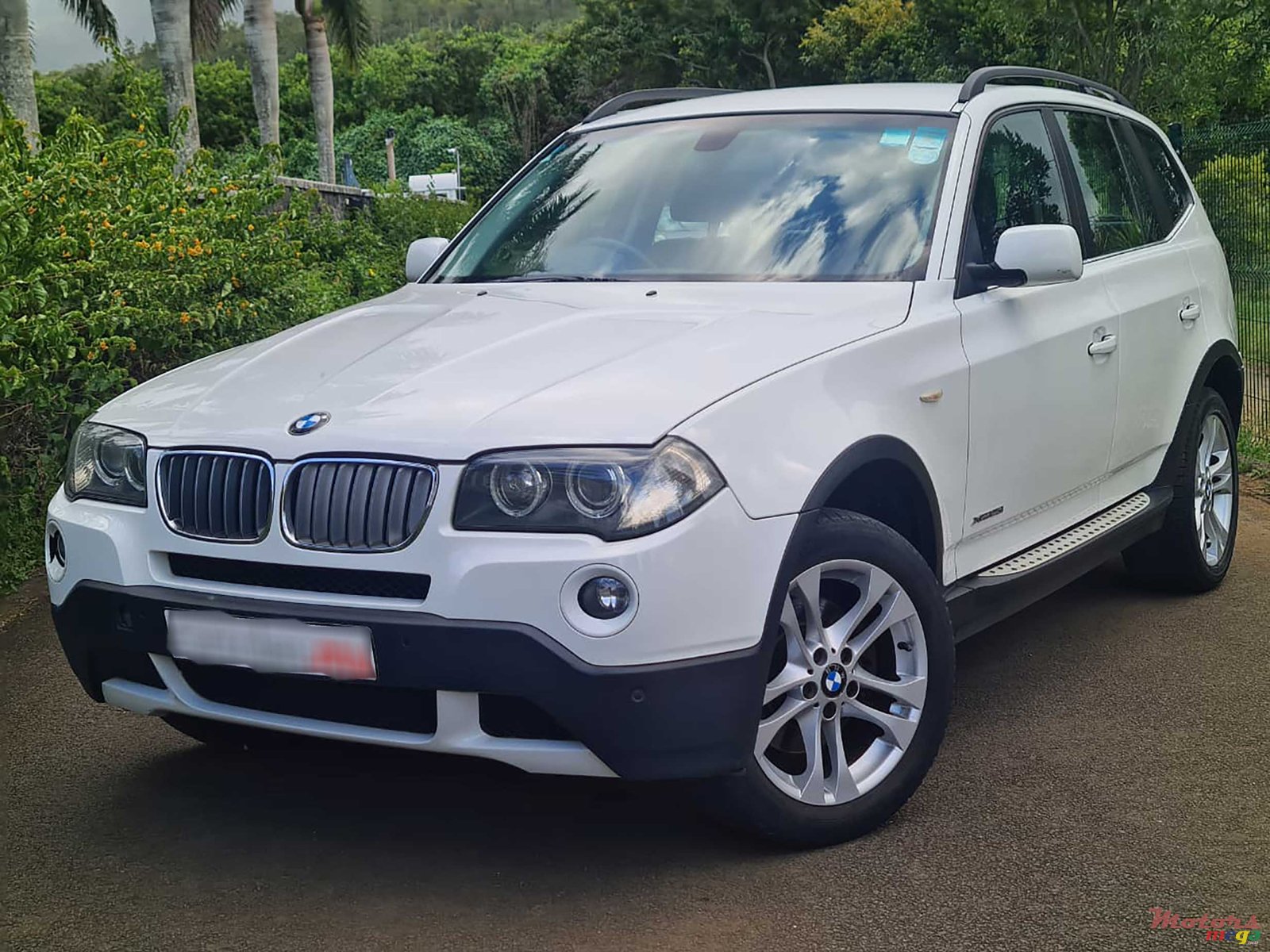 2008' BMW X3 25i XDrive photo #1