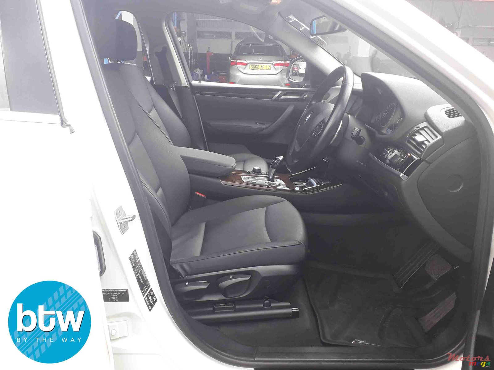 2015' BMW X4 xDrive20i (F26) photo #4