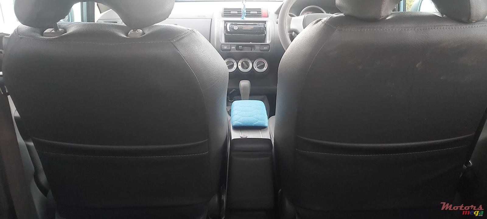 2005' Honda Fit photo #5