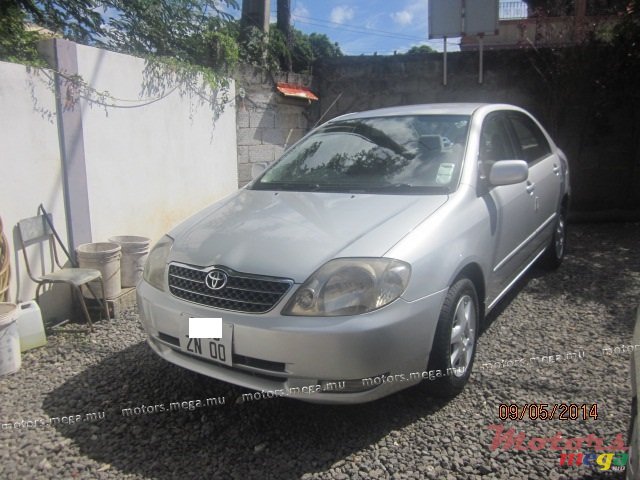 2000' Toyota photo #2