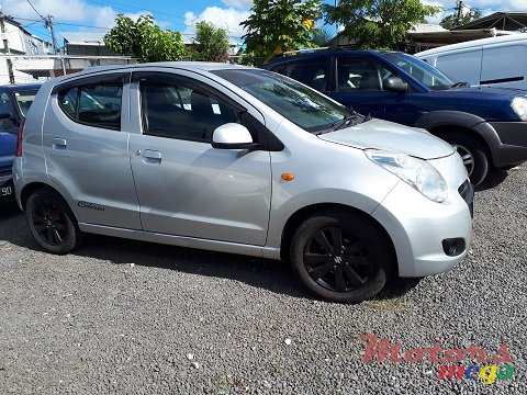 2012' Suzuki photo #1