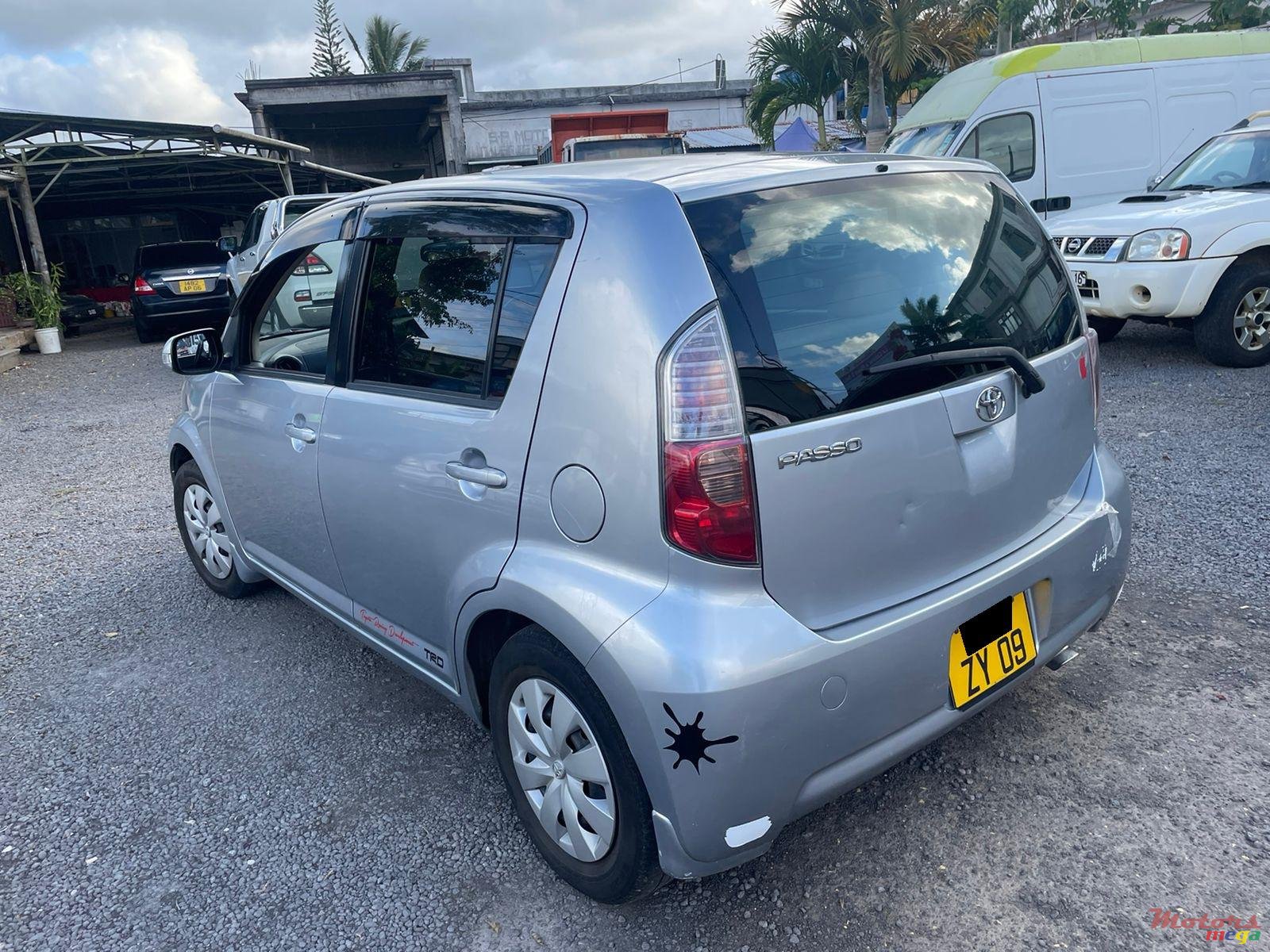 2009' Toyota passo photo #5