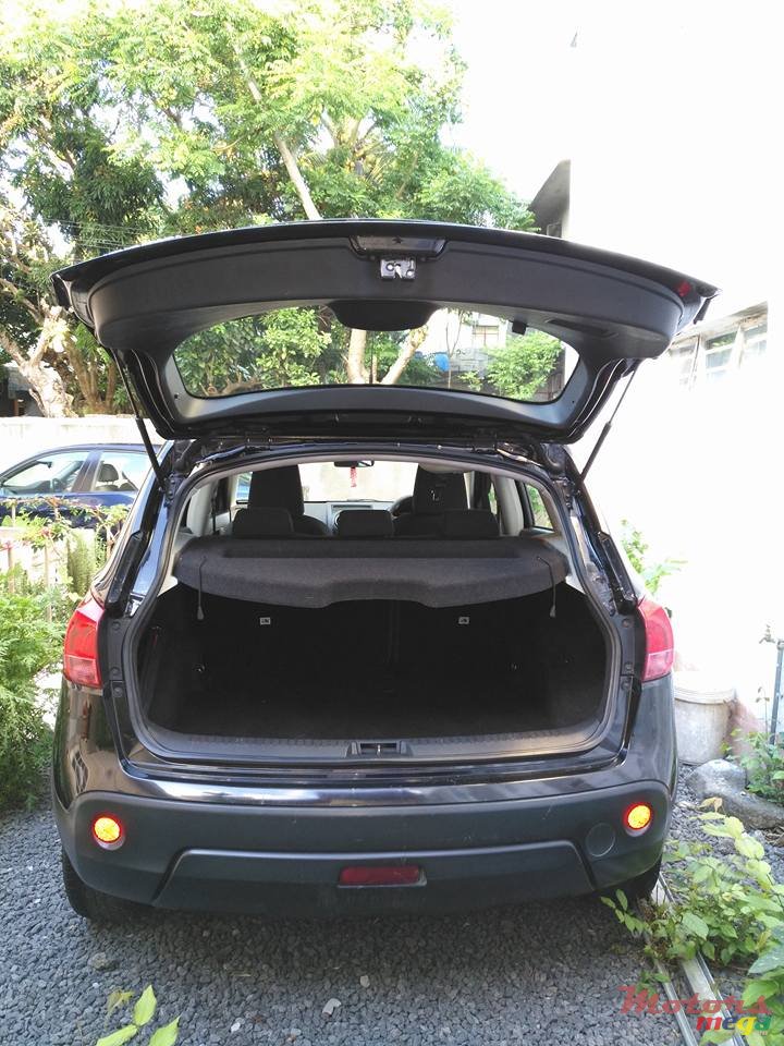 2005' Honda City photo #1