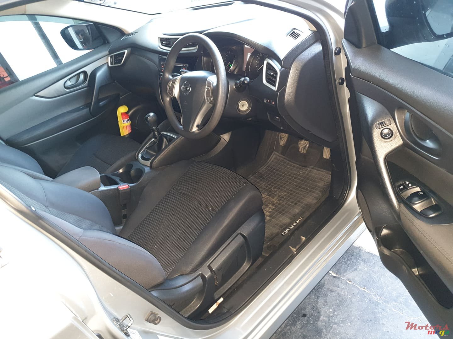 2015' Nissan Qashqai photo #6