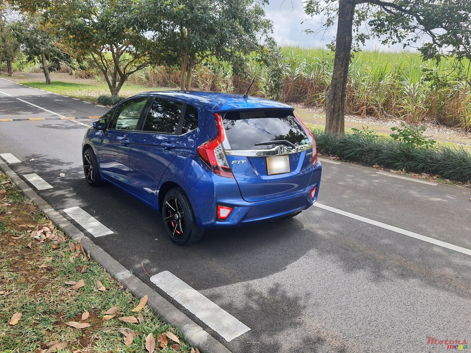 2015' Honda Fit photo #3