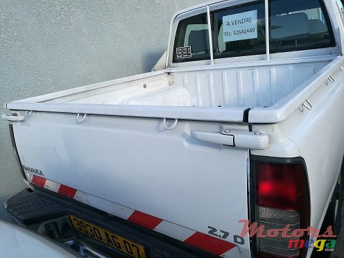 2007' Nissan Navara 2.7 photo #3