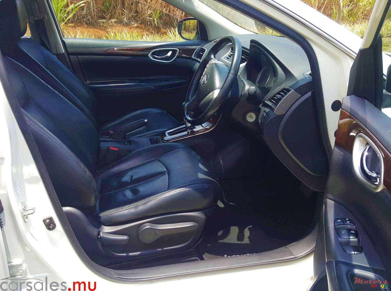 2015' Nissan Sentra 1.6 photo #5