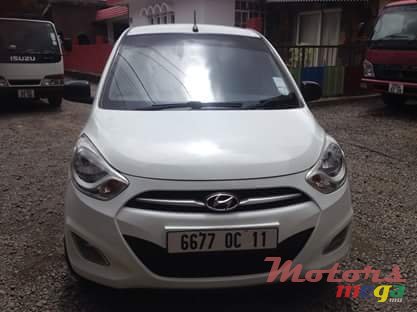 2011' Hyundai i10 photo #1