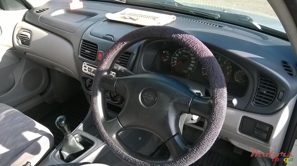2000' Nissan Sunny N16 photo #5