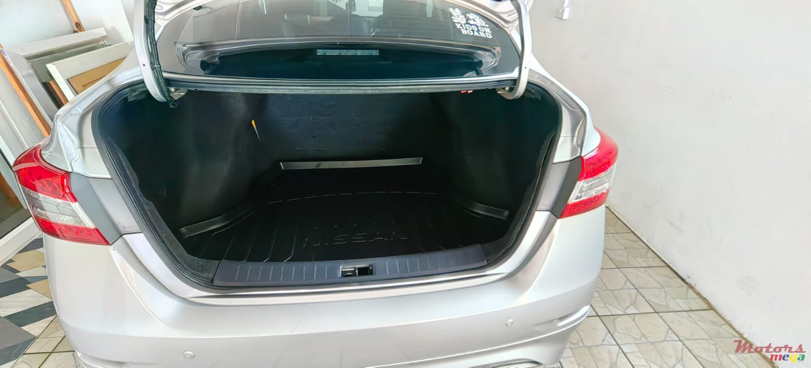 2015' Nissan Bluebird Sylphy photo #2