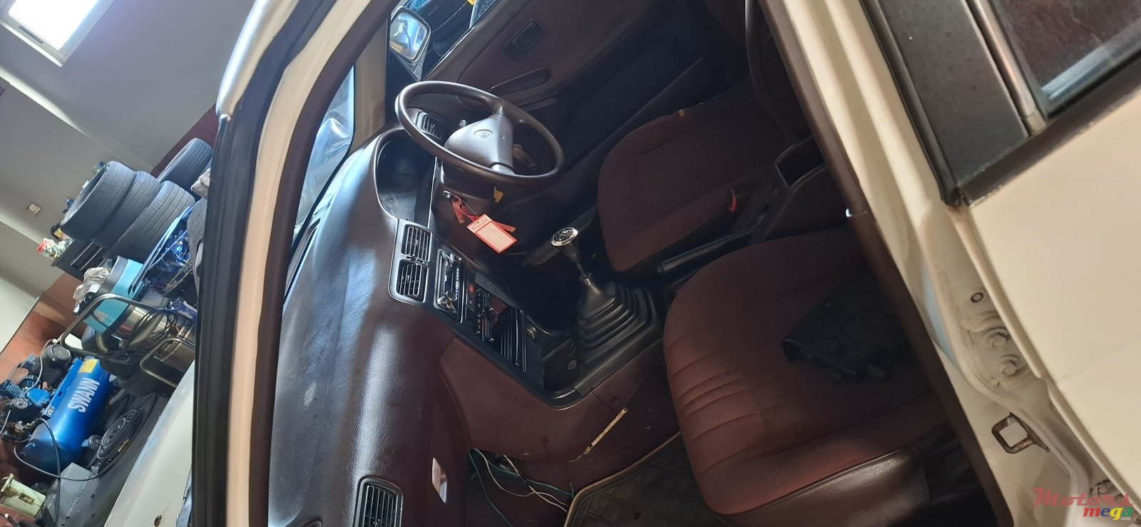 1991' Nissan Sunny photo #5